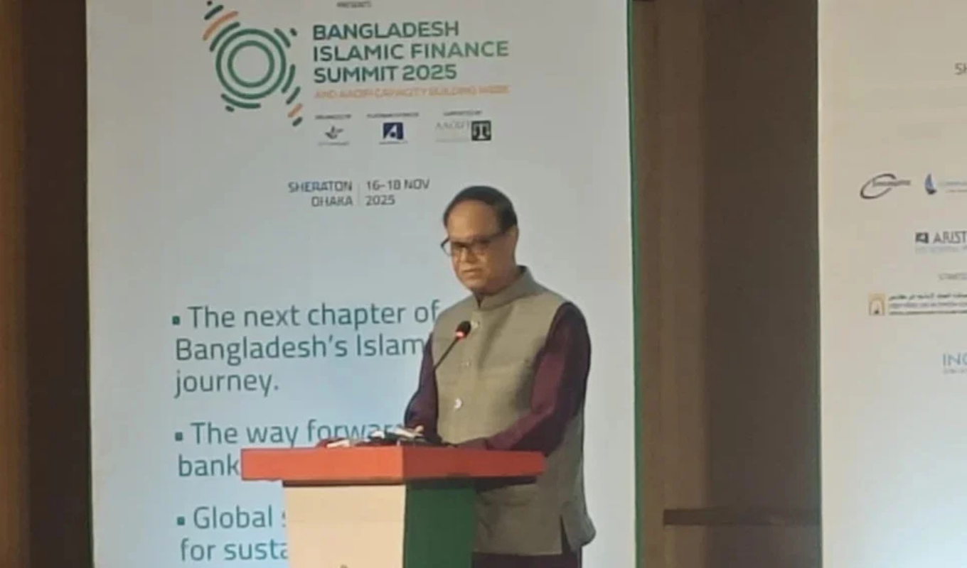 Capital Flight Forces Merger of Five Shariah Banks 1 Capital Flight Forces Merger of Five Shariah Banks Banking Gurukul, GOLN Capital Flight Forces Merger of Five Shariah Banks