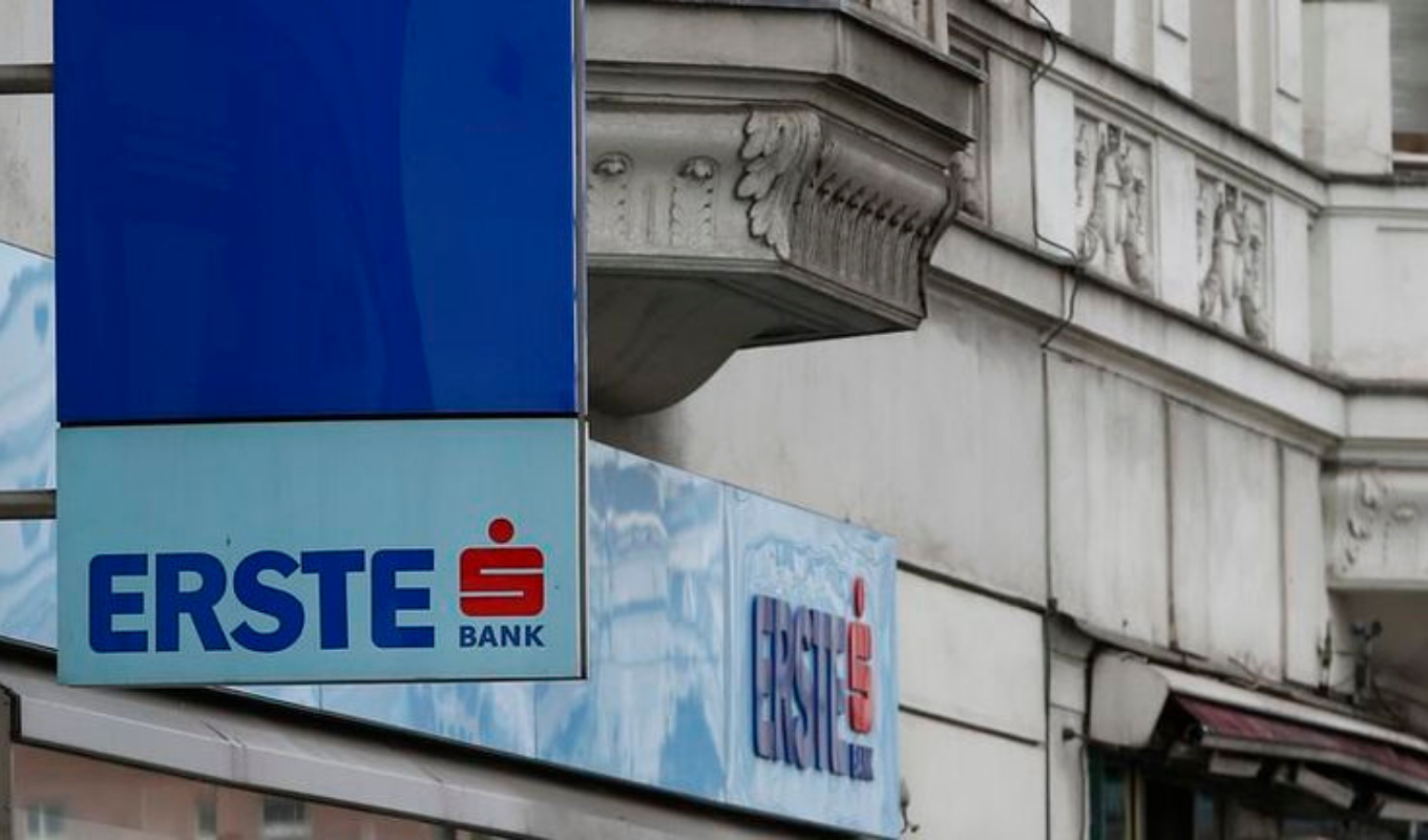 Is Erste Group Bank’s Stock Fairly Priced After Strong Gains? 1 Is Erste Group Banks Stock Fairly Priced After Strong Gains Banking Gurukul, GOLN Is Erste Group Bank’s Stock Fairly Priced After Strong Gains?