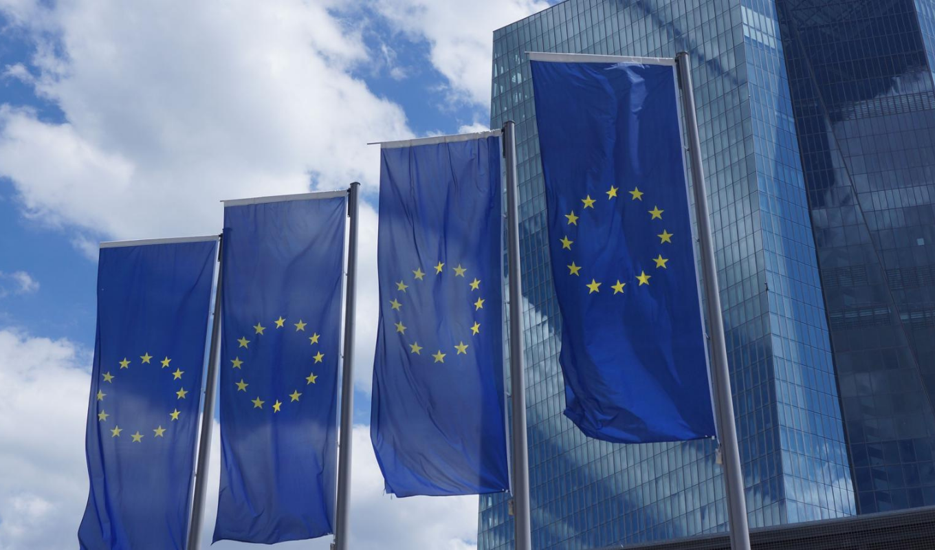 Many EU Banks Fail to Publish Clear Transition Plans, New Study Reveals 1 Many EU Banks Fail to Publish Clear Transition Plans New Study Reveals Banking Gurukul, GOLN Many EU Banks Fail to Publish Clear Transition Plans, New Study Reveals