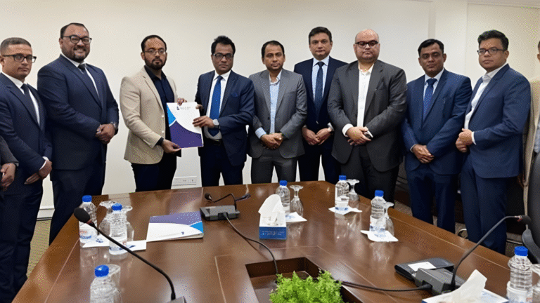 কমিউনিটি ব্যাংক ও হোটেল আগ্রাবাদের চুক্তি কাস্টমারদের জন্য মিলছে দারুণ সুবিধা Banking Gurukul, GOLN Community Bank and Hotel Agrabad Seal Deal: Huge Perks for Cardholders