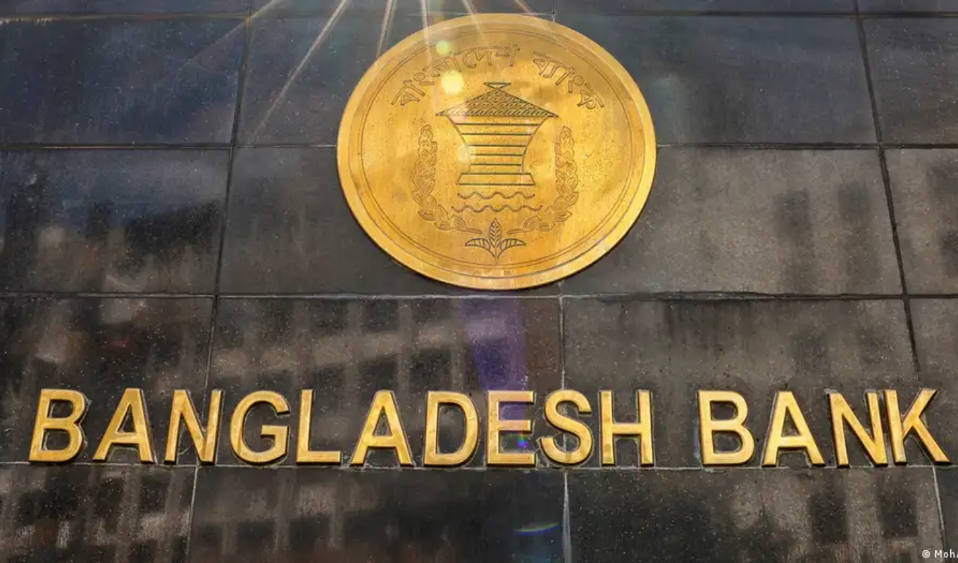 Bangladesh Bank Takes Hard Line on Failing Banks as Remittances Rise 1 Bangladesh Bank Takes Hard Line on Failing Banks as Remittances Rise Banking Gurukul, GOLN Bangladesh Bank Takes Hard Line on Failing Banks as Remittances Rise