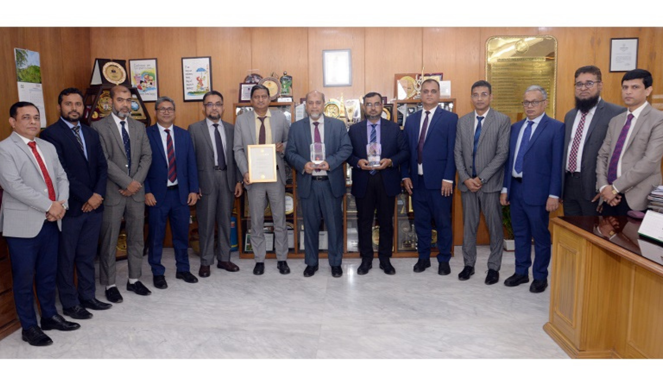 Pubali Bank Gains International Recognition for Islamic Banking Window 1 Pubali Bank Awarded Best Islamic Banking Window in Bangladesh 2025 Banking Gurukul, GOLN Pubali Bank Gains International Recognition for Islamic Banking Window